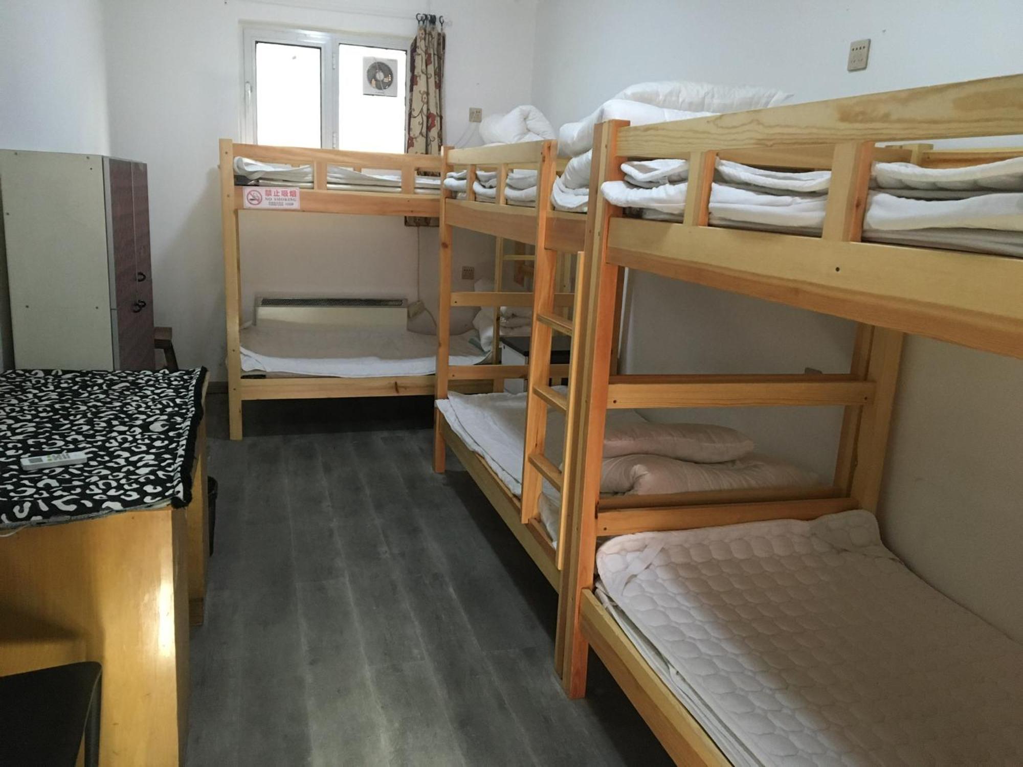P.Loft Youth Hostel Beijing Exterior photo